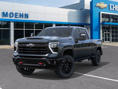 New 2026 Chevrolet Silverado 3500 LT image 6