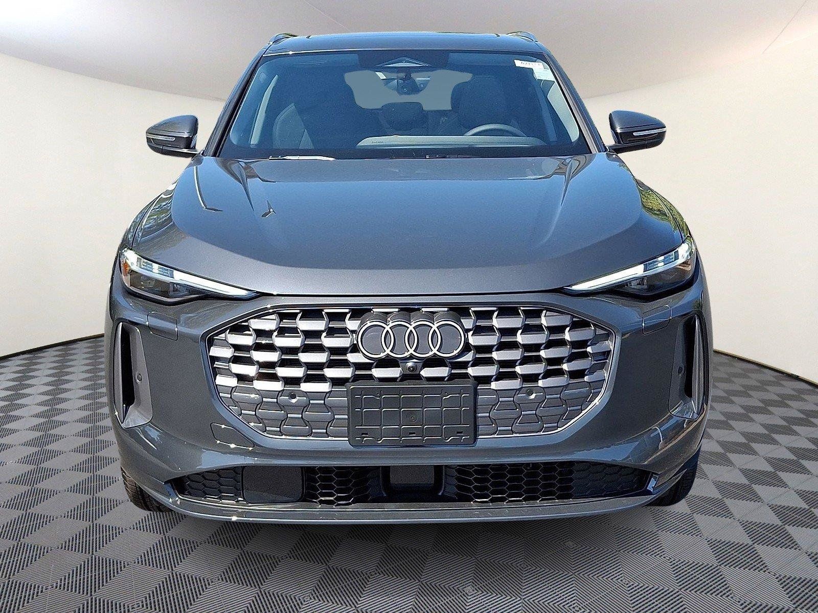 New 2026 Audi Q5 Premium Plus AWD/4WD image 2