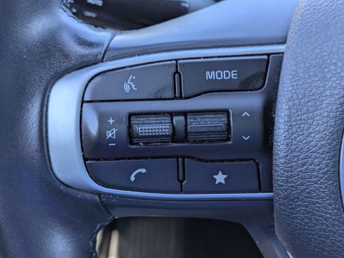 Used 2023 Kia Sportage EX image 14