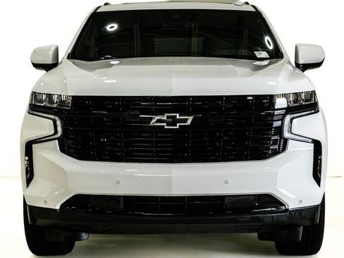 Used 2023 Chevrolet Tahoe RST AWD/4WD image 2