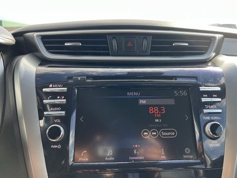 Used 2023 Nissan Murano SV image 38