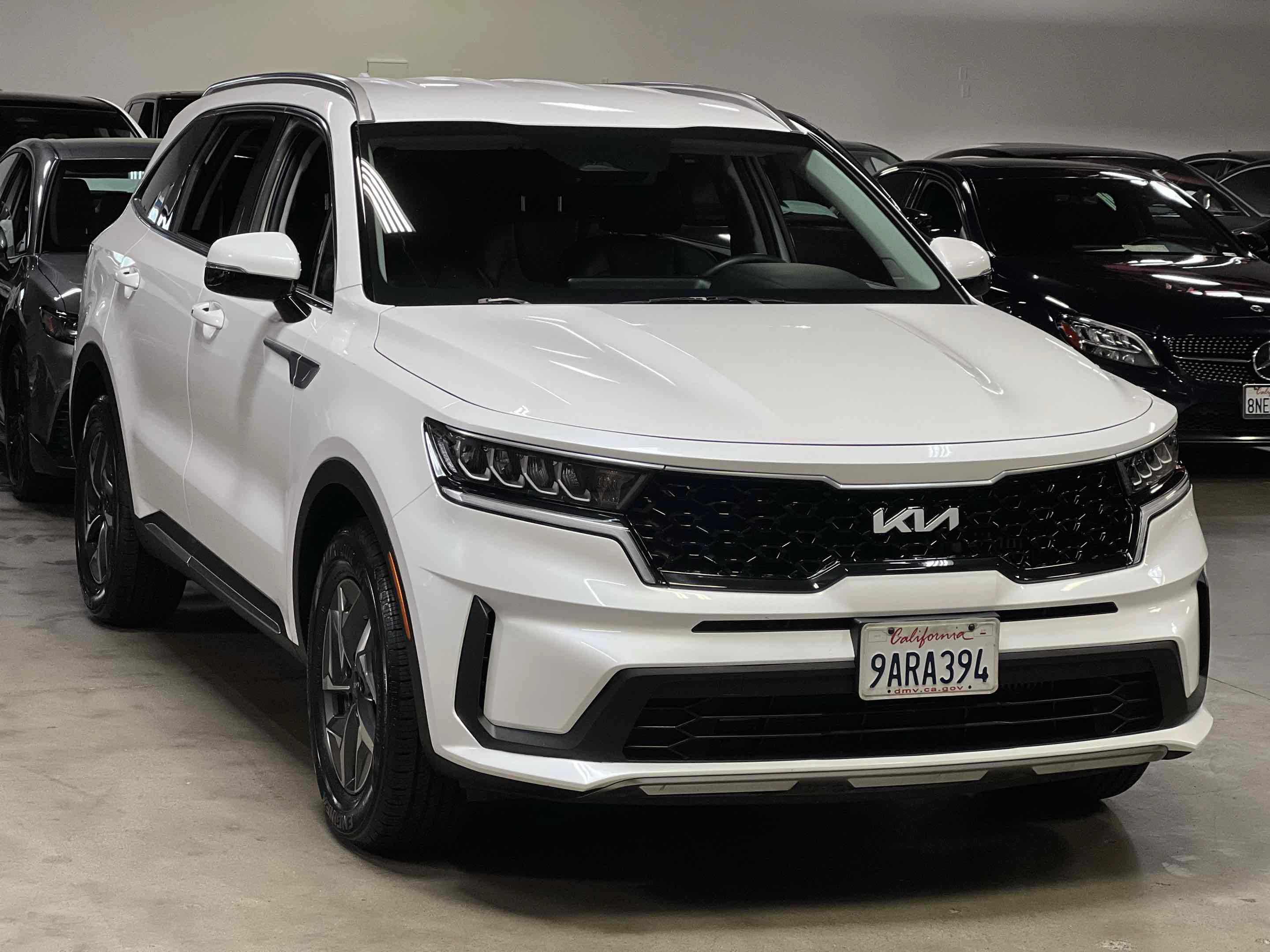 Used 2022 Kia Sorento S FWD image 3