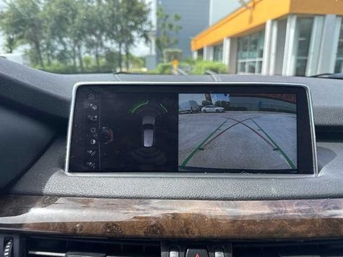 Used 2017 BMW X5 xDrive40e AWD/4WD image 4