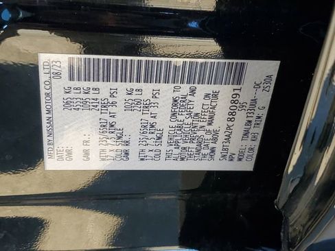 Used 2023 Nissan Rogue S image 30