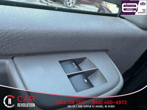 Used 2017 Chevrolet Express 3500 LT w/ LT Preferred Equipment Group image 31