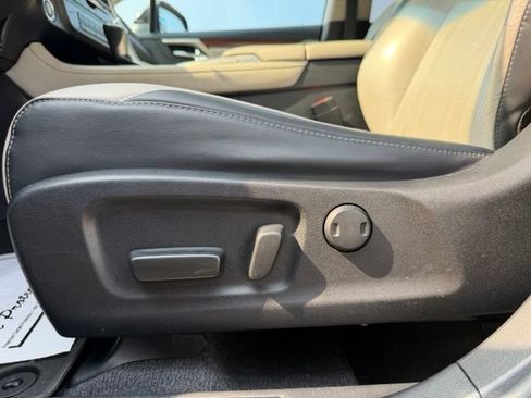 Used 2019 Lexus RX 350L FWD image 13