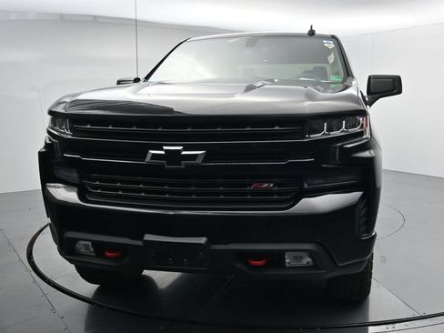 Used 2020 Chevrolet Silverado 1500 LT Trail Boss w/ Convenience Package AWD/4WD image 3