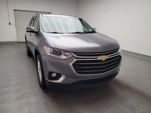 Used 2019 Chevrolet Traverse LT FWD image 14