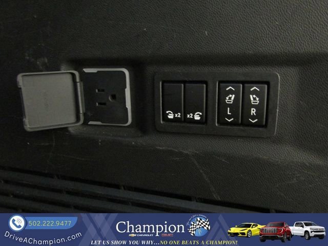 Used 2022 GMC Yukon Denali AWD/4WD image 17
