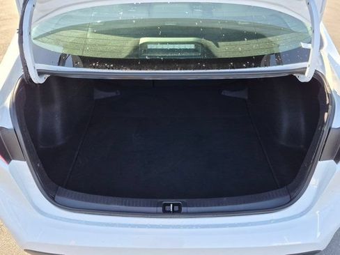 Used 2024 Toyota Corolla LE FWD image 10