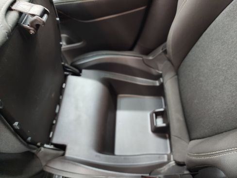 Used 2014 Jeep Cherokee Latitude FWD image 47