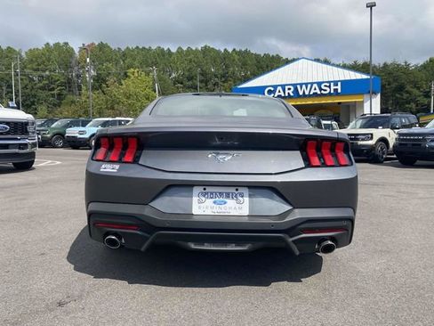 New 2025 Ford Mustang Coupe image 4