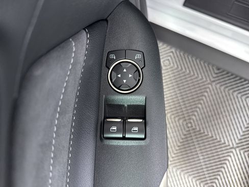 Used 2020 Ford Mustang Shelby GT350 w/ Technology Package image 36