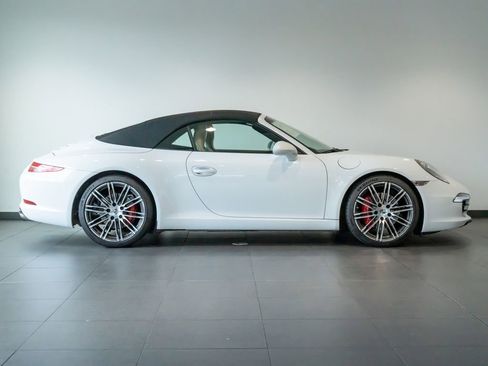 Certified 2016 Porsche 911 Carrera S RWD image 8