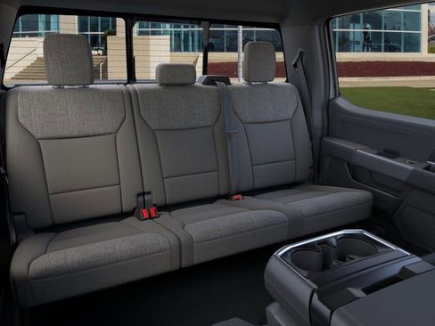 Used 2025 Ford F150 XLT w/ Equipment Group 302A MID image 11