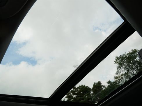 Certified 2023 Ford F350 Lariat w/ Lariat Ultimate Package image 25