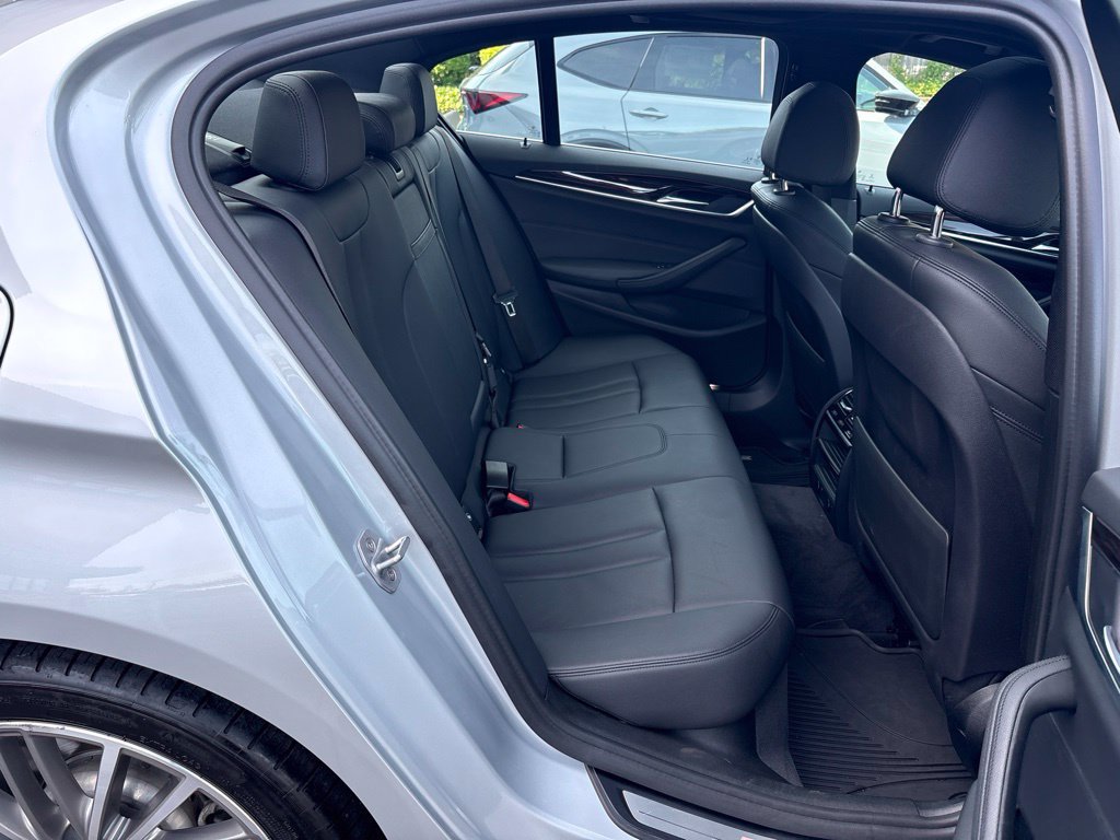 Used 2018 BMW 530i xDrive AWD/4WD image 26