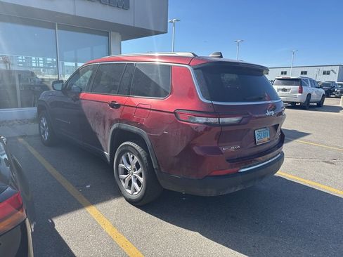 Used 2022 Jeep Grand Cherokee L Limited AWD/4WD image 5