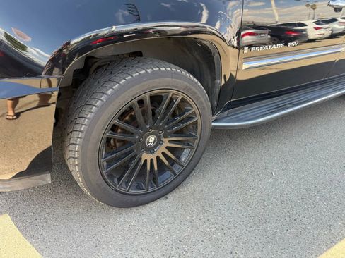 Used 2008 Cadillac Escalade ESV AWD image 5