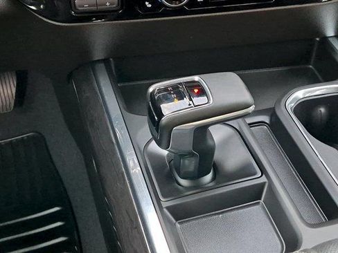 Certified 2024 Chevrolet Silverado 1500 LTZ w/ LTZ Convenience Package II AWD/4WD image 16