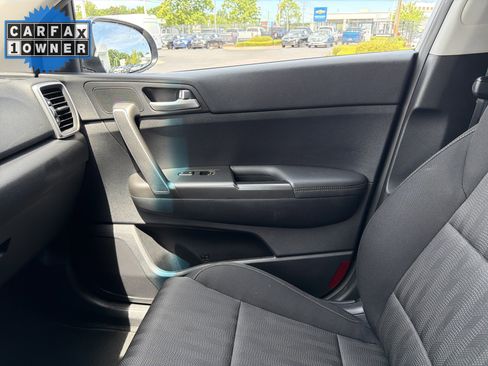 Used 2022 Kia Sportage LX FWD image 28