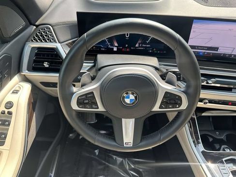 Used 2025 BMW X5 xDrive40i w/ M Sport Package AWD/4WD image 20