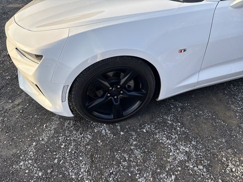 Used 2018 Chevrolet Camaro LT w/ RS Package image 11