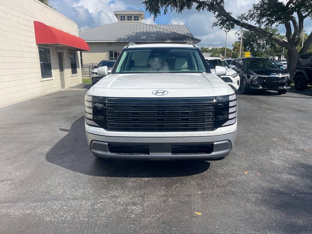 Used 2026 Hyundai Palisade SEL FWD image 9