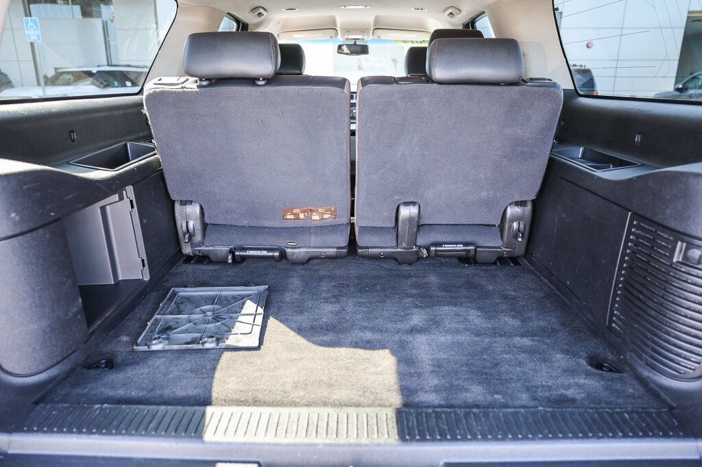 Used 2014 GMC Yukon XL SLT RWD image 25