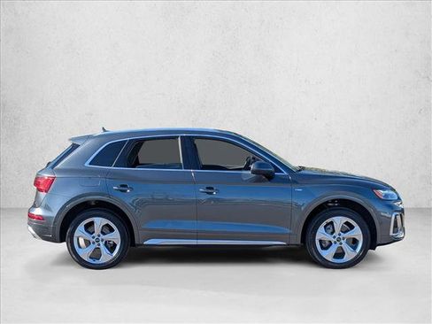 Certified 2023 Audi Q5 2.0T Prestige w/ Prestige Package AWD/4WD image 4