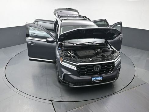 Certified 2023 Honda Pilot Touring image 57