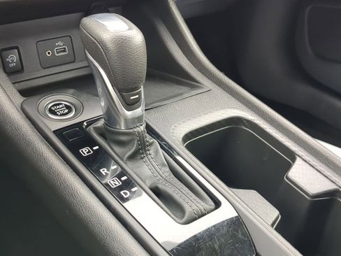 Used 2024 Nissan Sentra S image 25