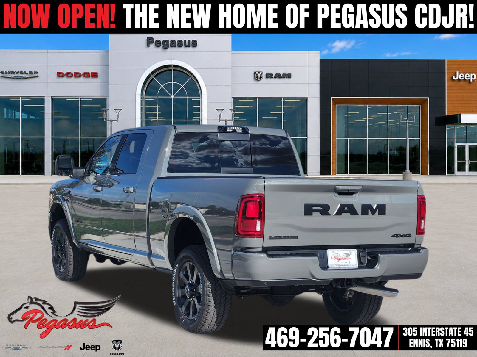 New 2027 RAM 2500 Laramie w/ Night Edition AWD/4WD image 4