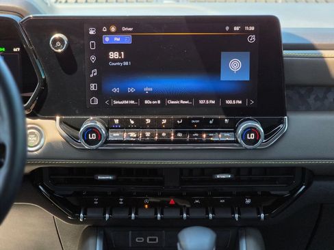 Used 2025 Chevrolet Colorado ZR2 AWD/4WD image 38