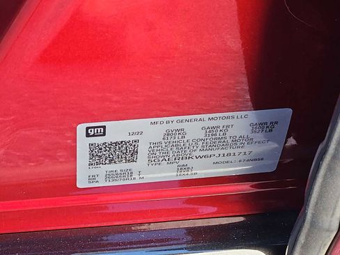 Used 2023 Buick Enclave Essence w/ LPO, Floor Liner Package image 37