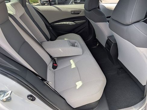 Used 2022 Toyota Corolla LE image 20