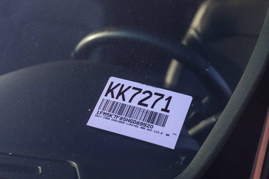 Used 2017 Ford Explorer Limited FWD image 31