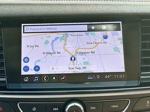 Used 2019 Buick Regal Essence w/ Driver Confidence Package I image 14