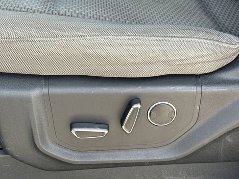 Used 2018 Ford F150 XLT w/ Equipment Group 302A Luxury image 24