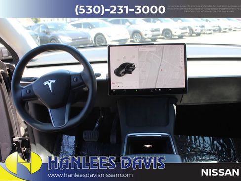 Used 2021 Tesla Model Y Long Range AWD/4WD image 19