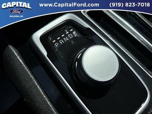 Used 2023 Chrysler 300 Touring w/ Sport Appearance Package RWD image 29