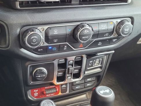 Certified 2025 Jeep Wrangler Unlimited Sport S 4xe image 11