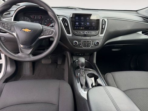 Used 2024 Chevrolet Malibu LT FWD image 13