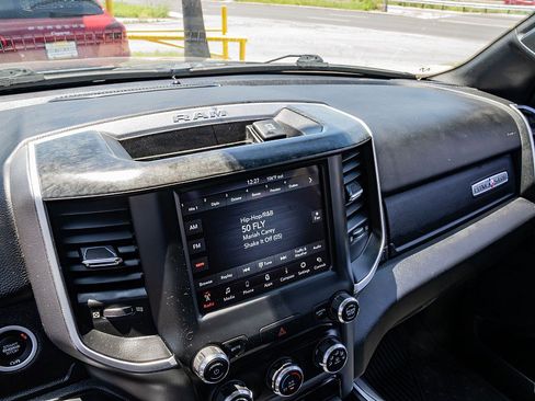 Used 2020 RAM 1500 Lone Star RWD image 28