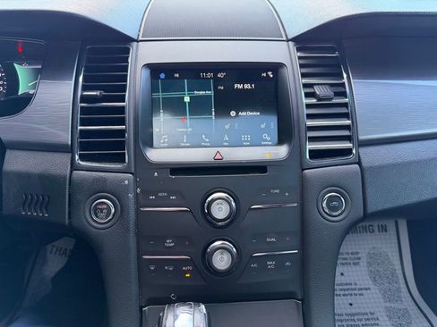 Used 2017 Ford Taurus SEL w/ Equipment Group 201A image 16