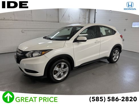 Used 2016 Honda HR-V LX image 1