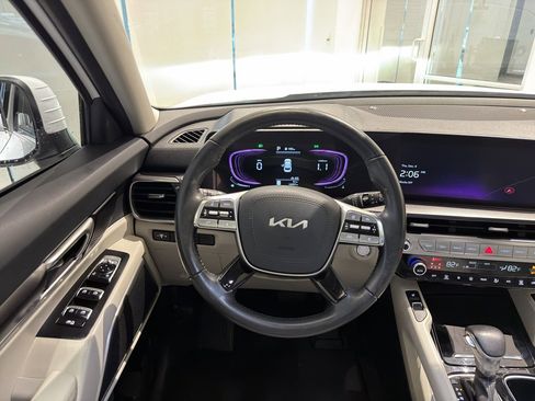 Used 2024 Kia Telluride S w/ S Sunroof Package image 16