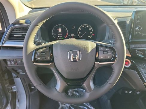New 2026 Honda Odyssey Touring image 23