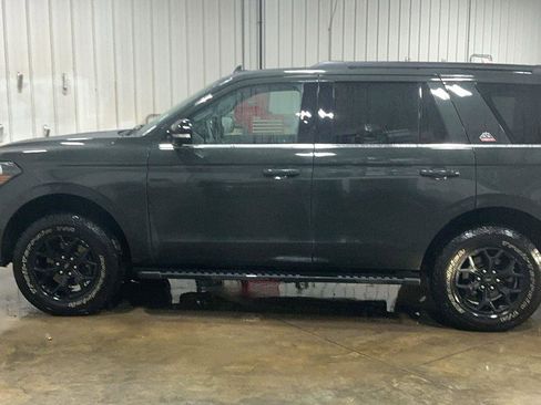 Certified 2022 Ford Expedition Timberline image 8