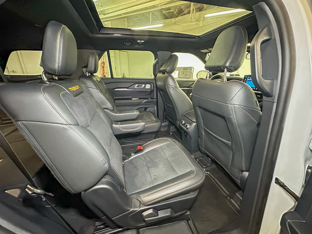 Used 2026 Ford Explorer Tremor w/ Tremor Ultimate Package AWD/4WD image 31